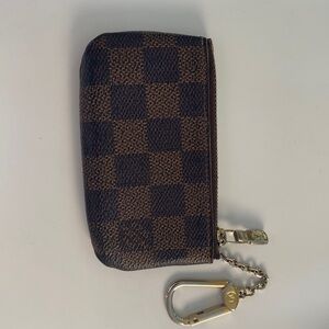 Louis vuitton keychain cardholder